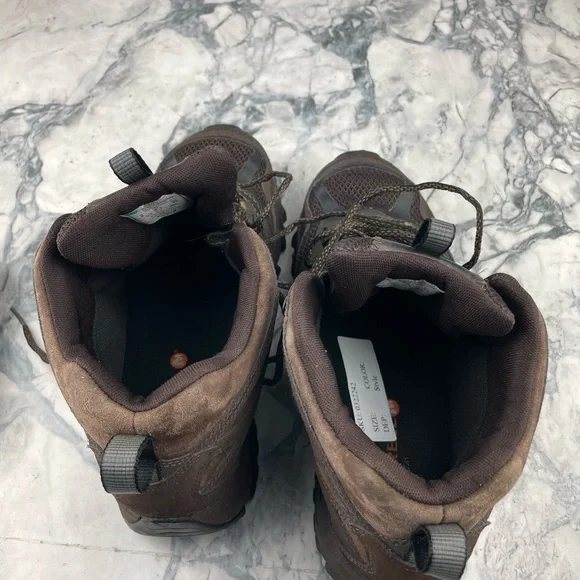 Merrell Men's Brown Hiking Boots - Picture 3 of 12